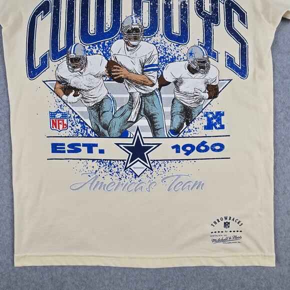 NWOT Dallas Cowboys Shirt Size Medium by Mitchell & Ness Super Bowl Graphic Tee - Picture 4 of 16